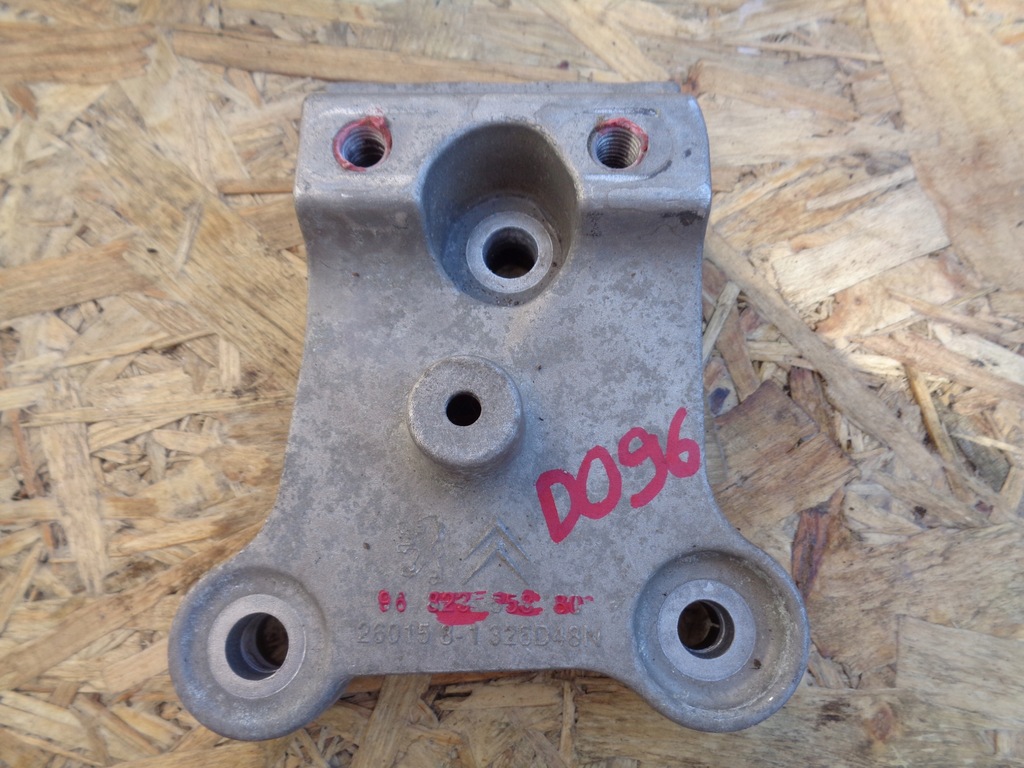 фото №1, Citroen c4 cactus кронштейн коробки передач 1.2 1.6