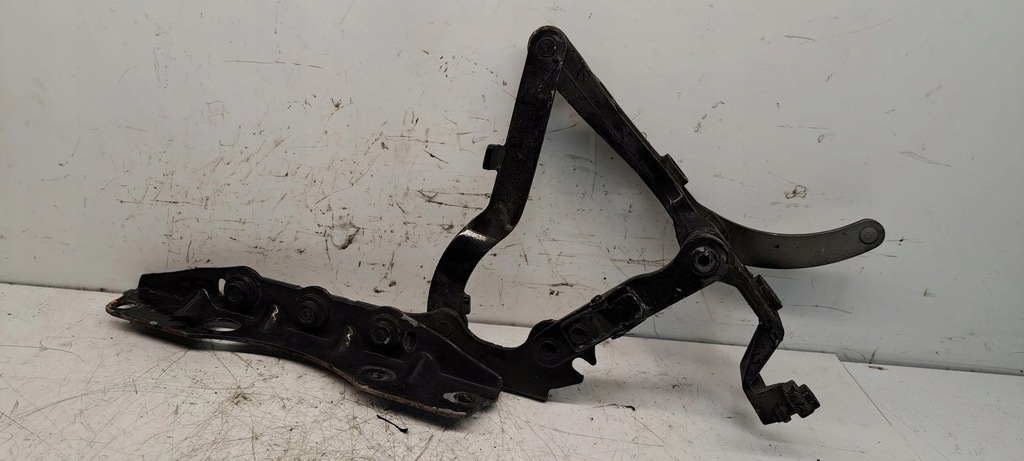 фото №1, Петля капот лівий mercedes w221 a2218800328