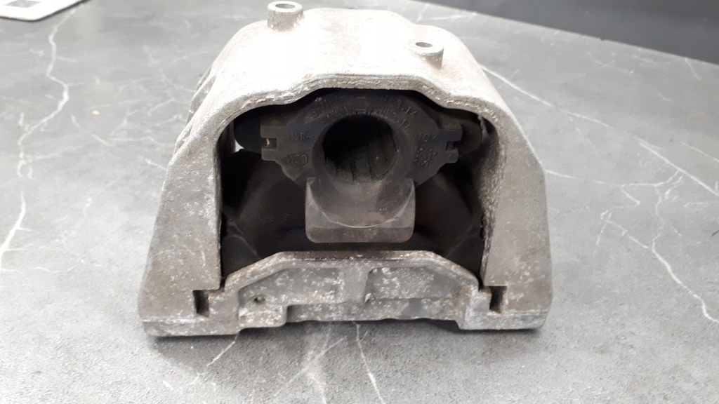 фото №1, 1j01992262bk подушка двигуна vw bora 1.6b