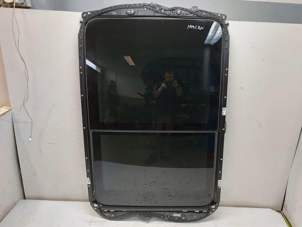 фото №1, Porsche macan s 95b люк панорама 95b877041c