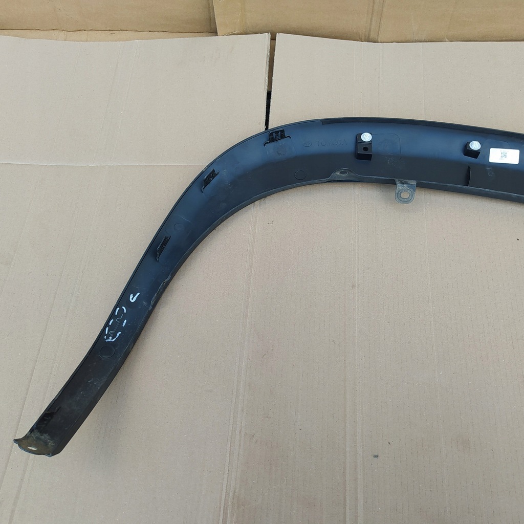 фото №6, Yaris cross iv молдинг крила правий перед 21- 75601-0d010