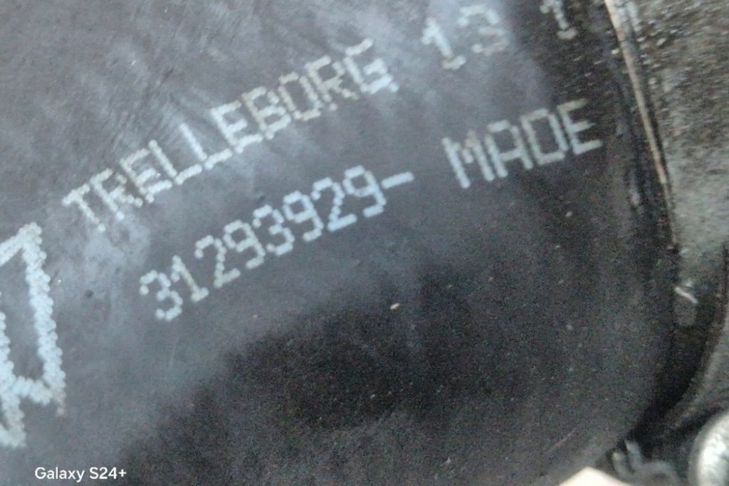 фото №1, Труба інтеркулер volvo c30 31319794 2.0l дизель 2011