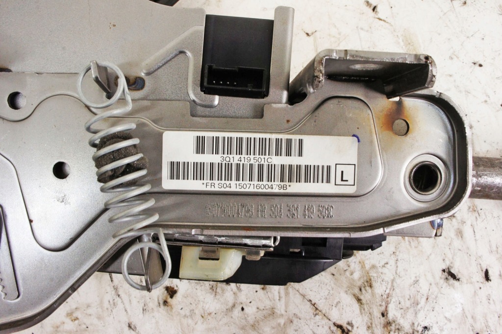 Ln323 skoda superb iii 1.6d колонка рулевая с Разборки