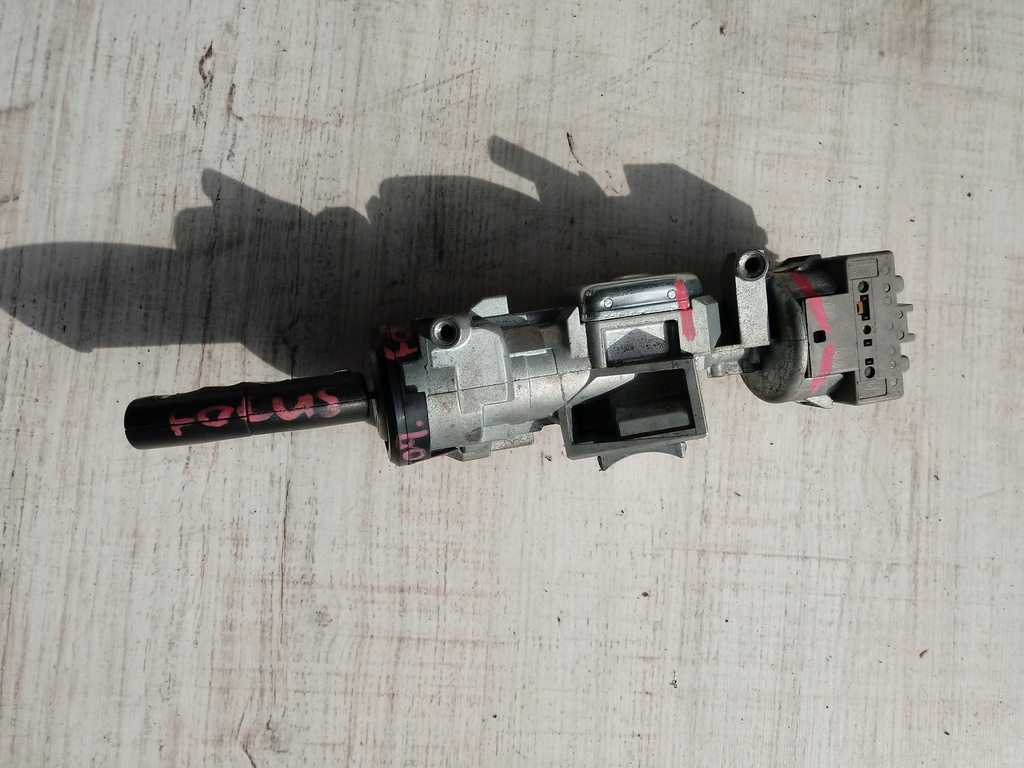 фото №1, Замок зажигания с ключ ford focus 6e5t-15607ba