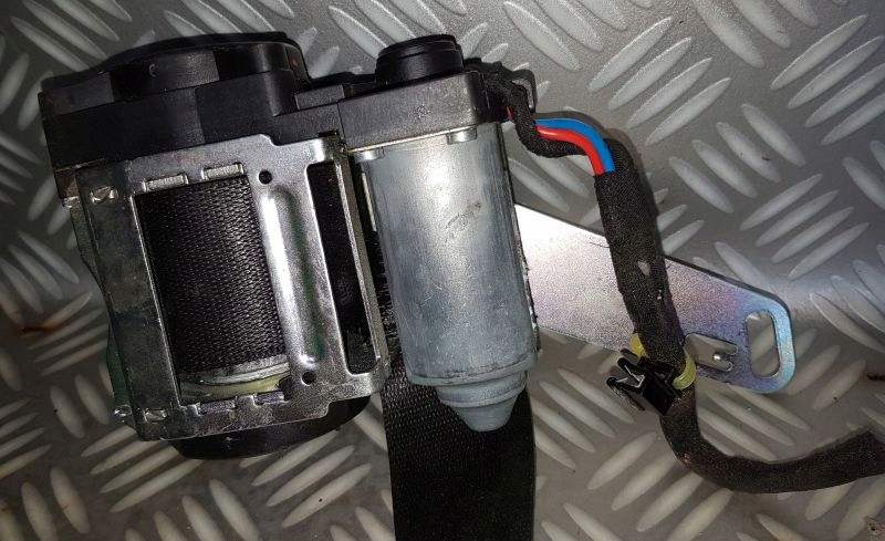 фото №3, Bmw f01 pas безопасности натяжитель перед левый