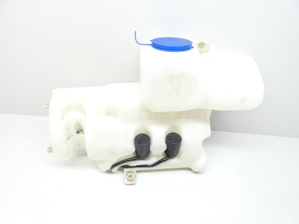 фото №1, Бачок омывателя помпа 2x mercedes vito w638 2.2 cdi 96-03