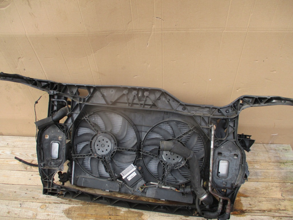 Ремінь передній підсилювач радіатор audi a4 b8 a5 8t 2.0 tdi Недорого