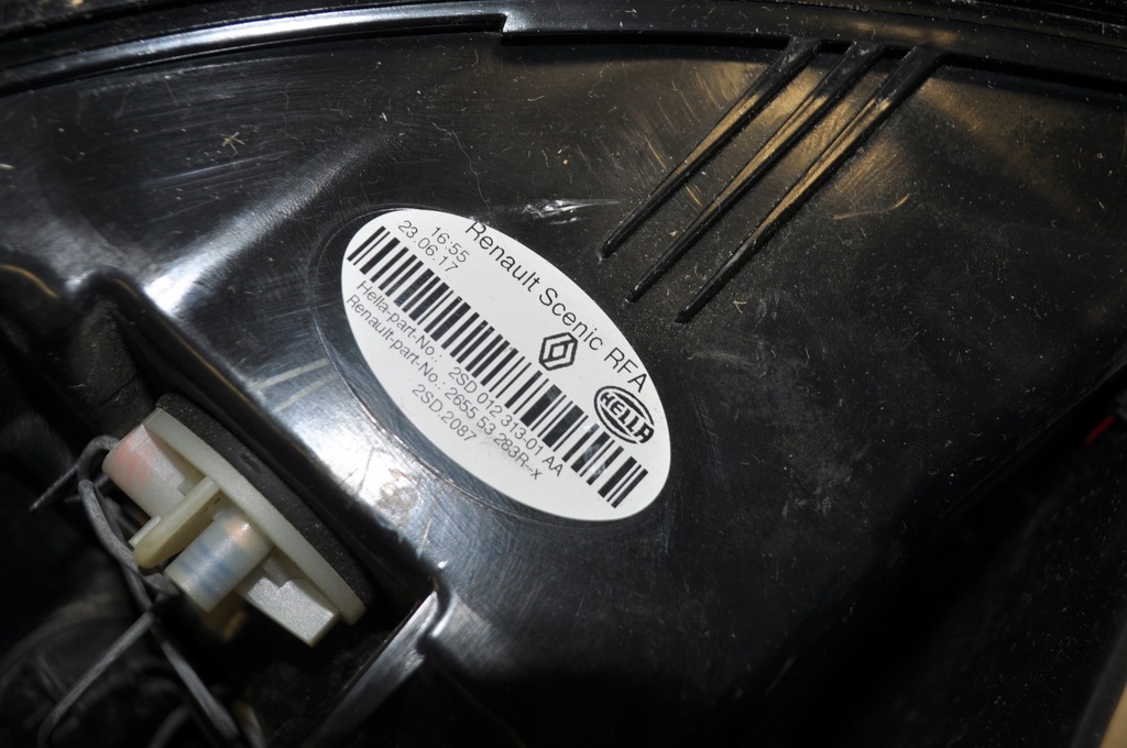 фото №10, Renault grand scenic iv лампа задняя левая крыло