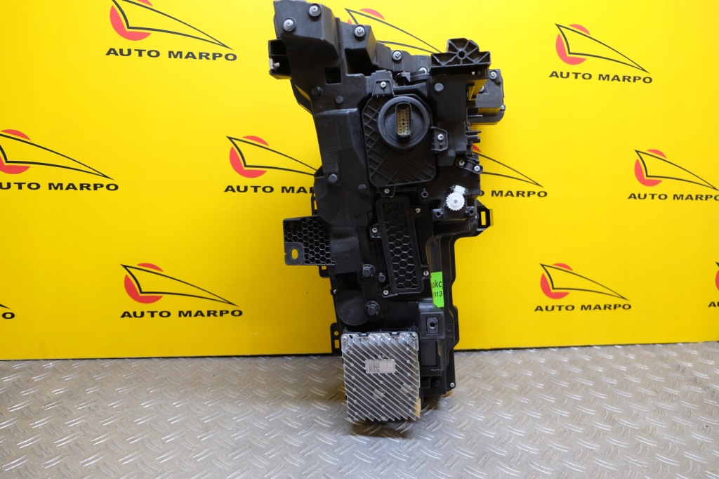 Cadillac lyriq 2023 2024- фара лампа full led l америка с Разборки