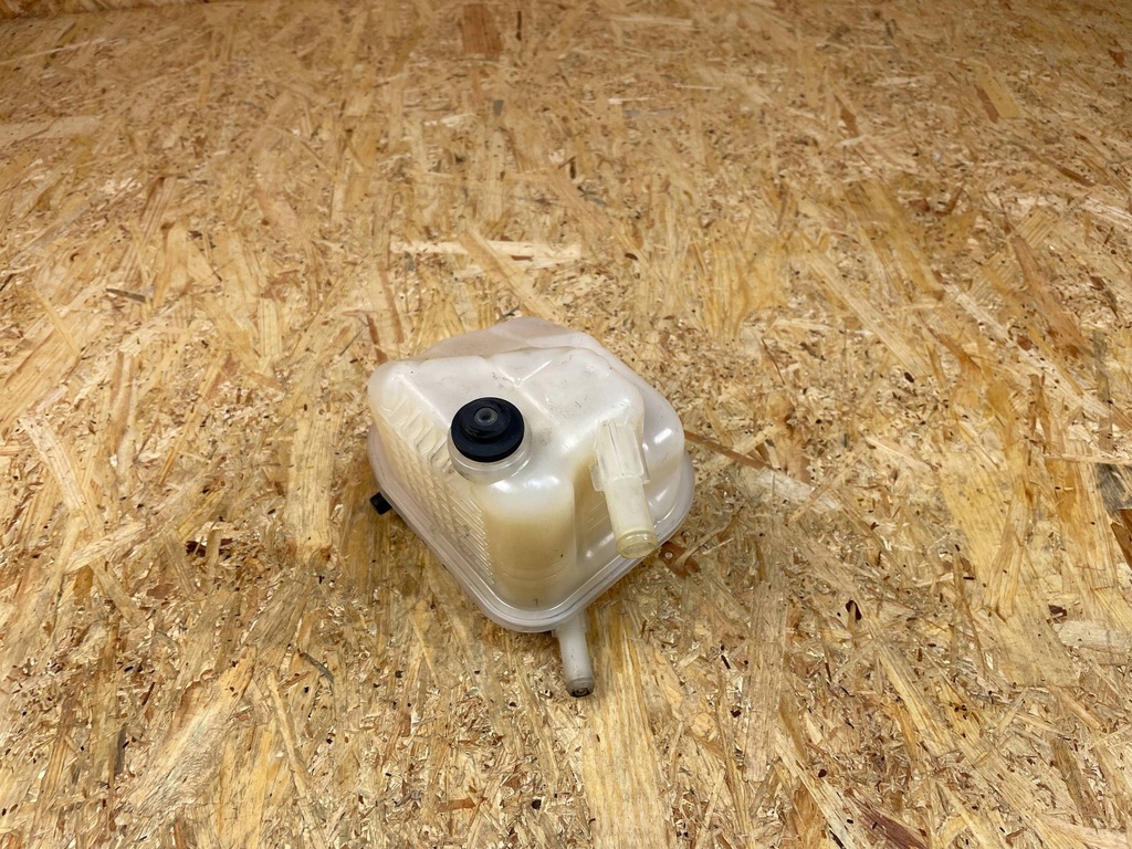 фото №5, Бак бачок расширительный toyota prius iv 2015-