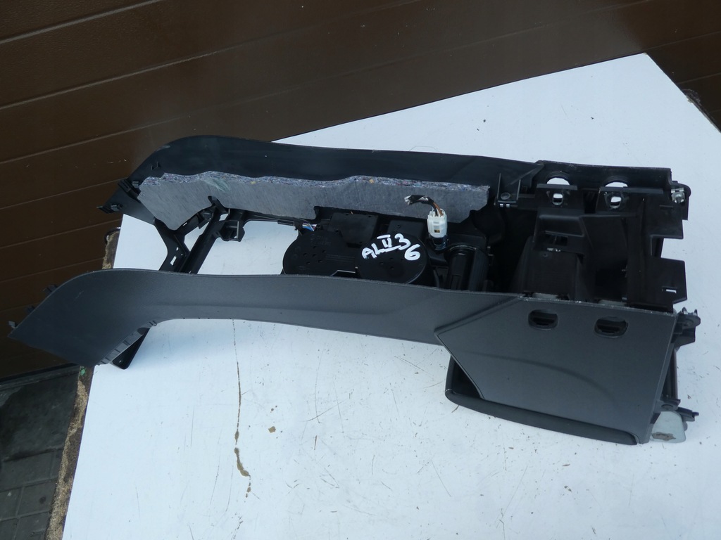 фото №6, Туннель подлокотник vw sharan alhambra 5m0864207f