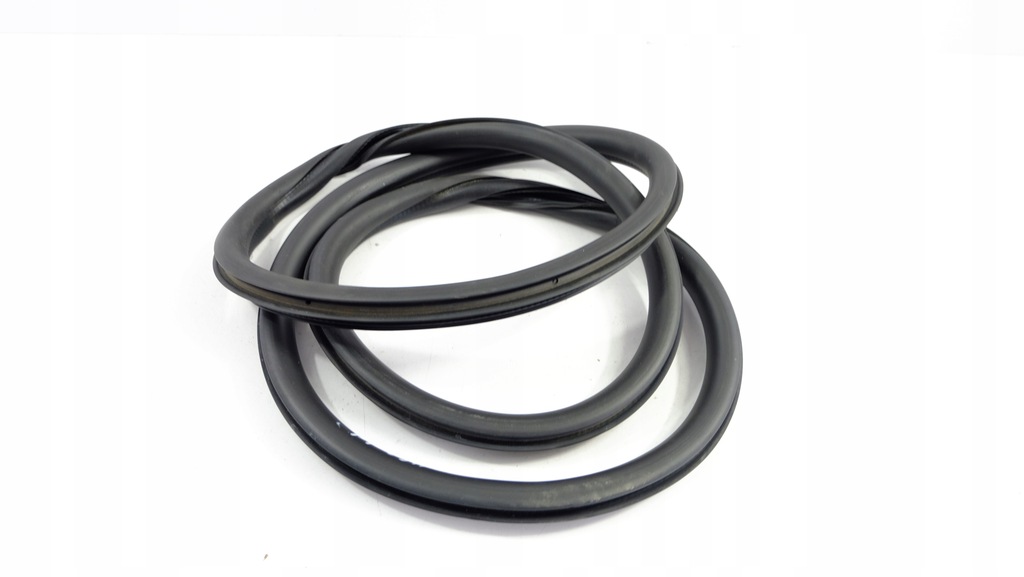 фото №1, Citroen c3 ii прокладка кузовная дверь правый задняя