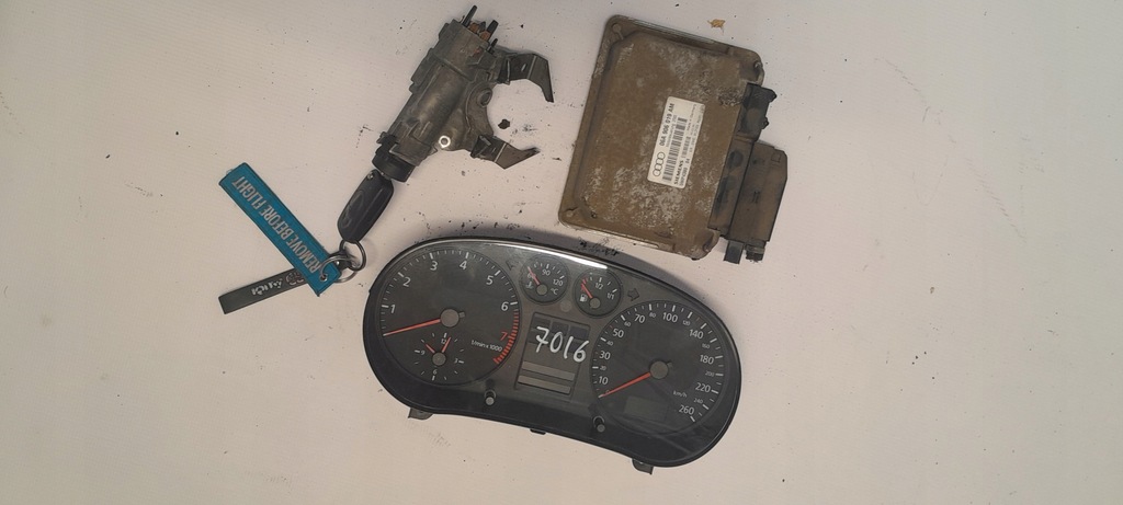фото №1, Audi a3 8l 1.6 8v набір стартовий 06a906019am