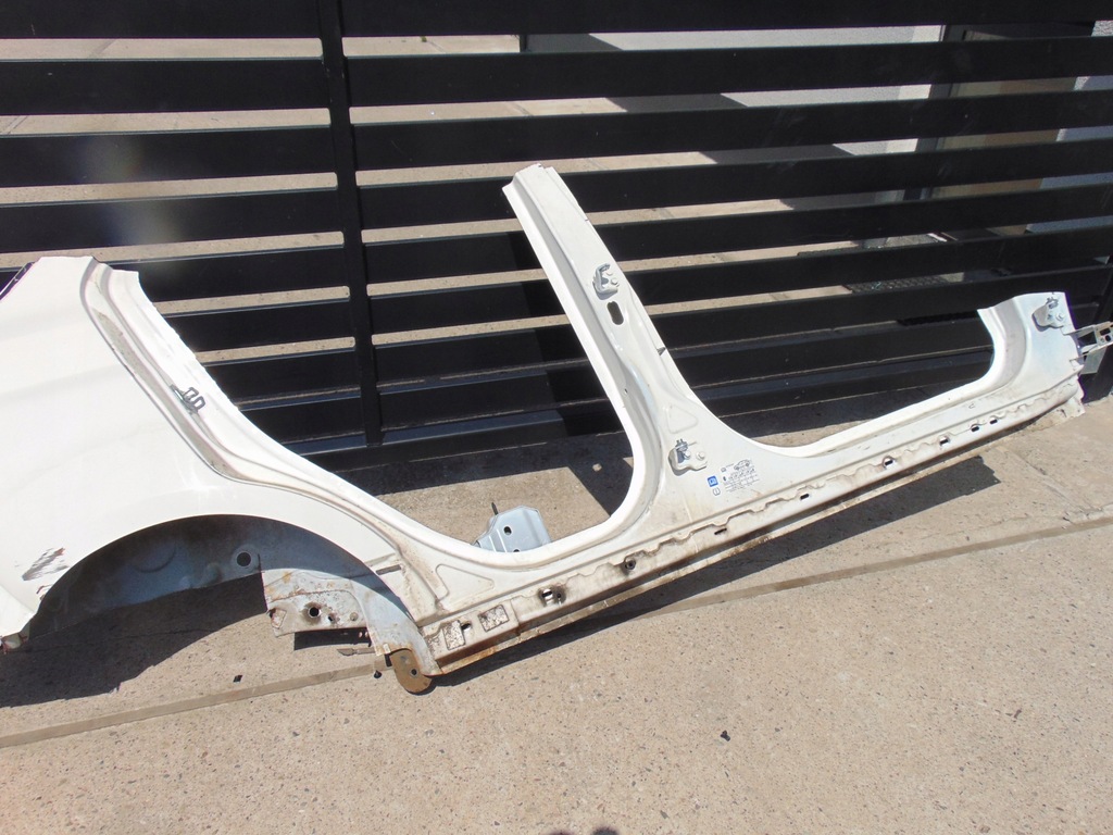 фото №4, Порог блок двигателя правый ford ecosport mk2 lift разные цвета