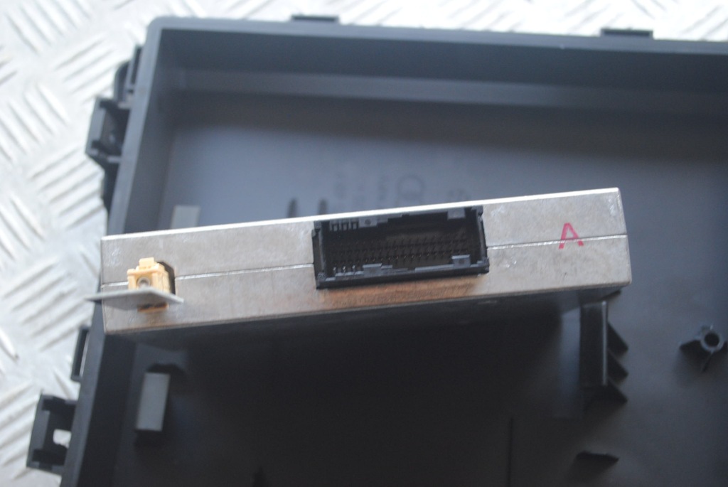 фото №4, Модуль блок керування bluetooth 8p0862335h audi a3 8p s-line