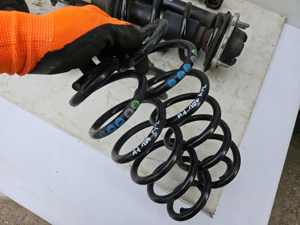 фото №8, Амортизаторы подвеска audi a7 4g c7 3.0t quattro пружины 1be -20mm