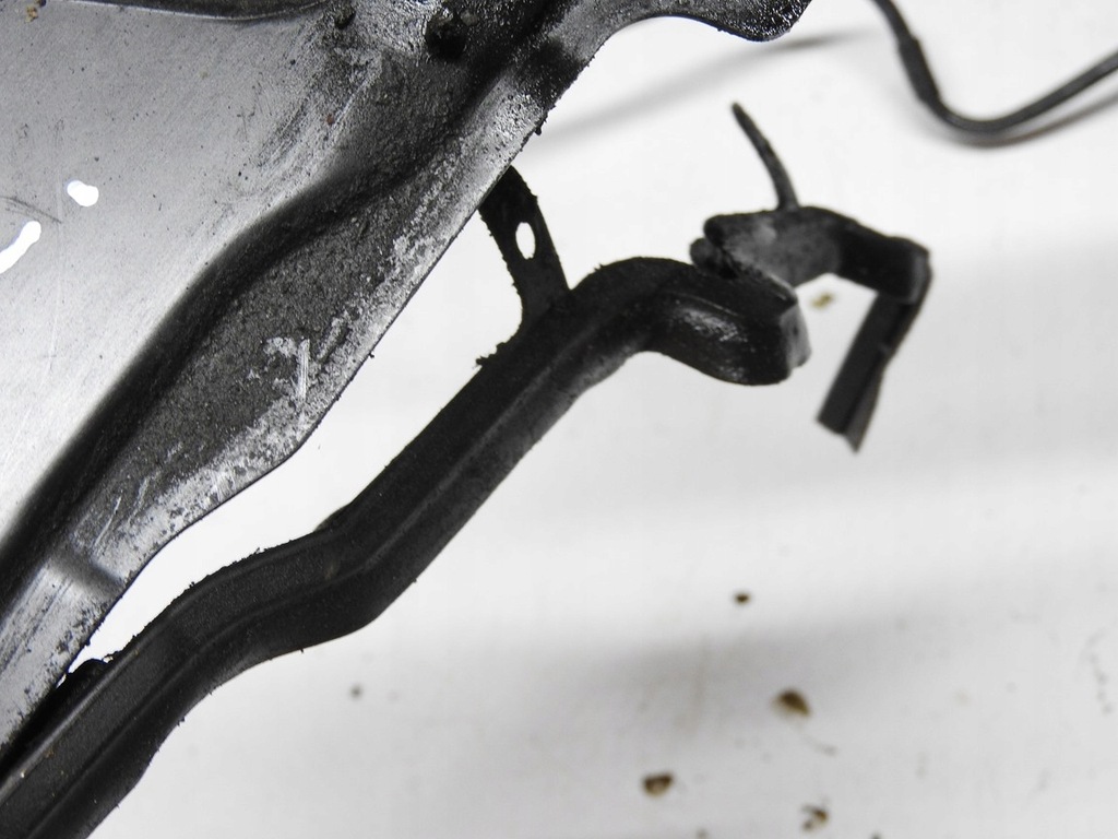 фото №9, Nissan qashqai j10 +2 lift крышка защита двигателя 8200468152