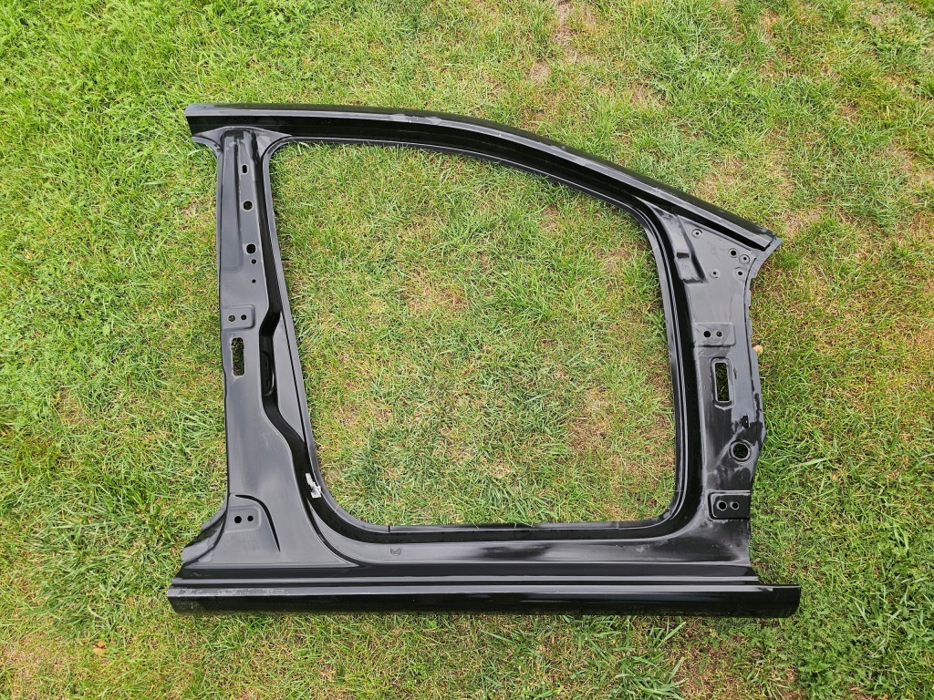 фото №1, Обшивка праве передній блок двигуна vw up citigo mii