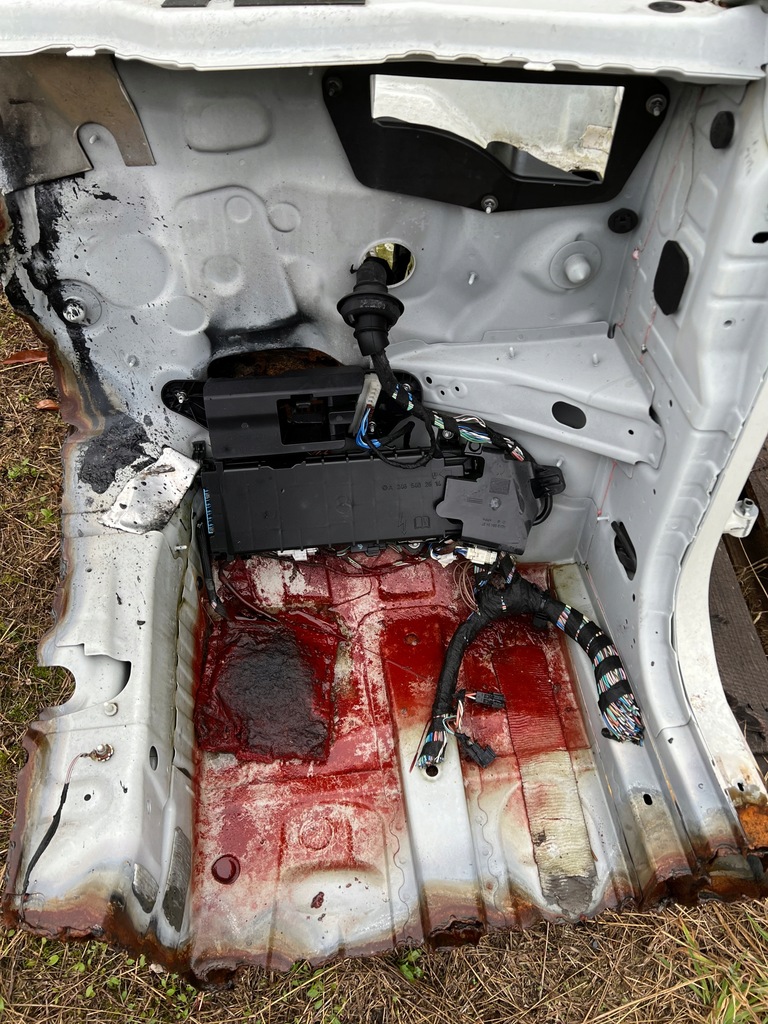 фото №9, Четверть лонжерон правая подкрылок чашка mercedes a-klasa w176