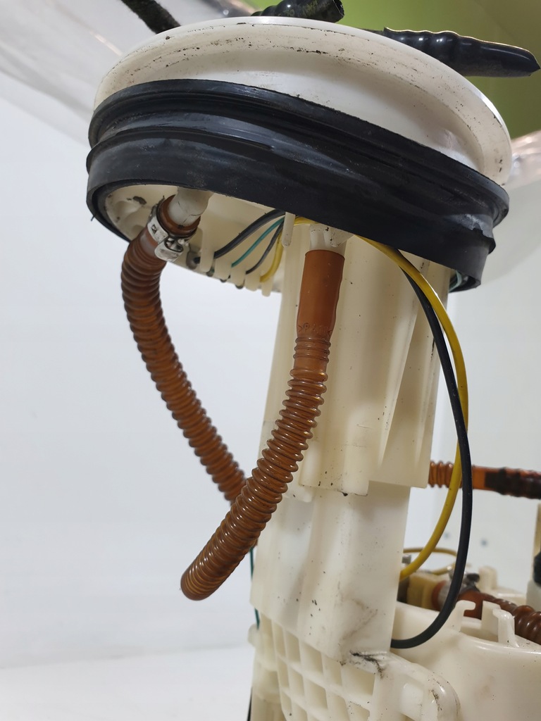 фото №8, Насос топлива 8e0919051b audi a4 b6 2.0b