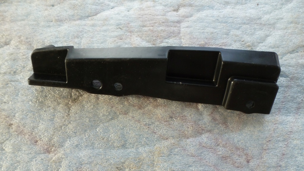 фото №1, Kia sportage iv направляющая бампера левый 86543-f1000