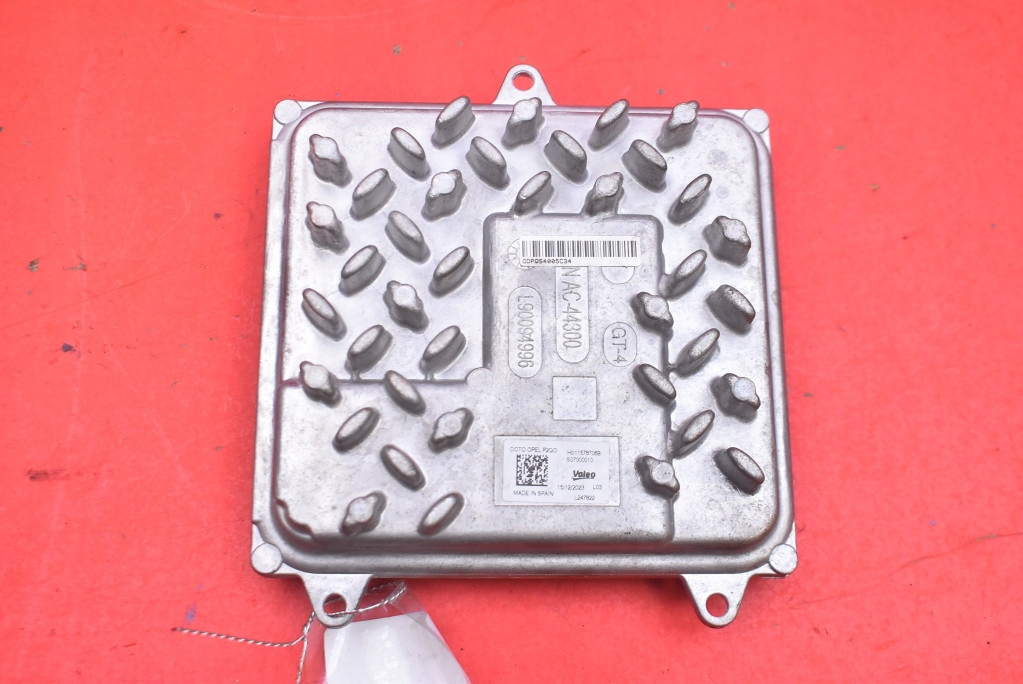 фото №1, Преобразователь модуль full led правый l90094996 opel mokka b 20-