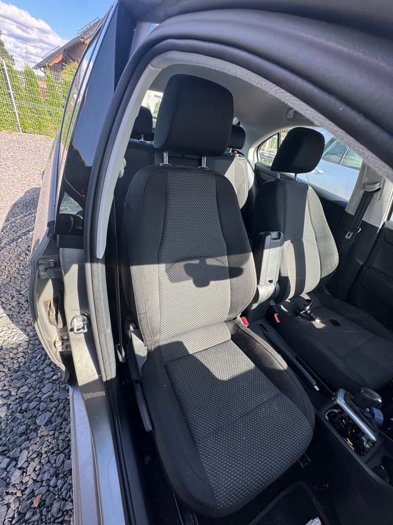 фото №11, Seat toledo iv hb 5d сиденья перед задняя комплект