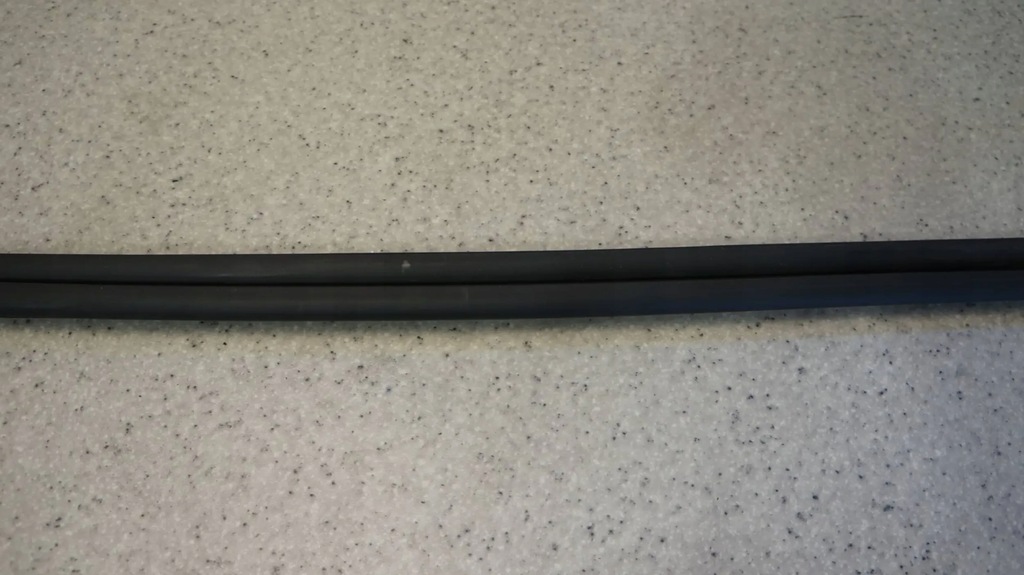 фото №8, Прокладка молдинг скло права перед a1727200824 mercedes slk w172 r172