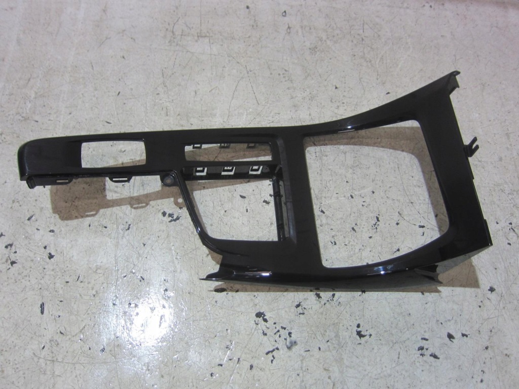 Bmw x1 f48 накладки декоры панели perlglanz комплект  9347747 9332240 51459347747 Цена