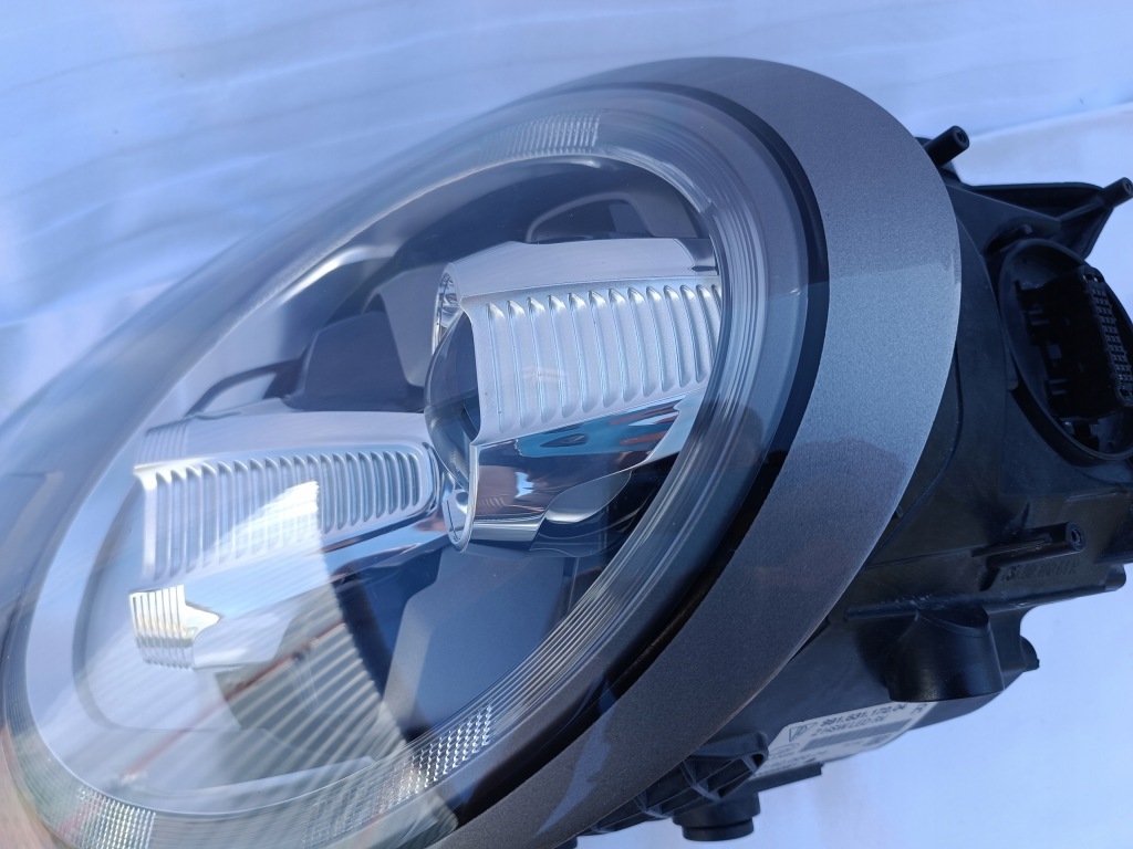 Фара правый перед европа  full led porsche carrera 911 991 99163117204 Киев