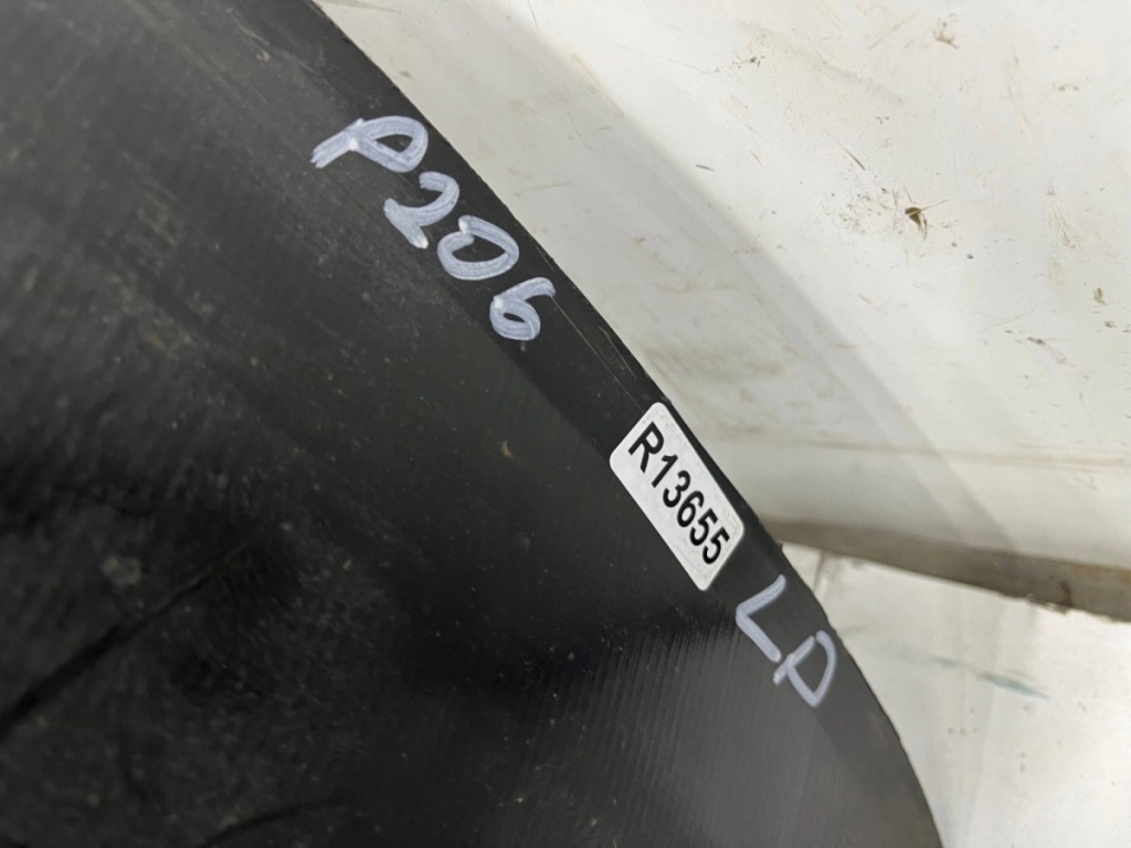 Подкрылок peugeot 206 98-09r. левое передние оригинальные 9642343880 Оригинал