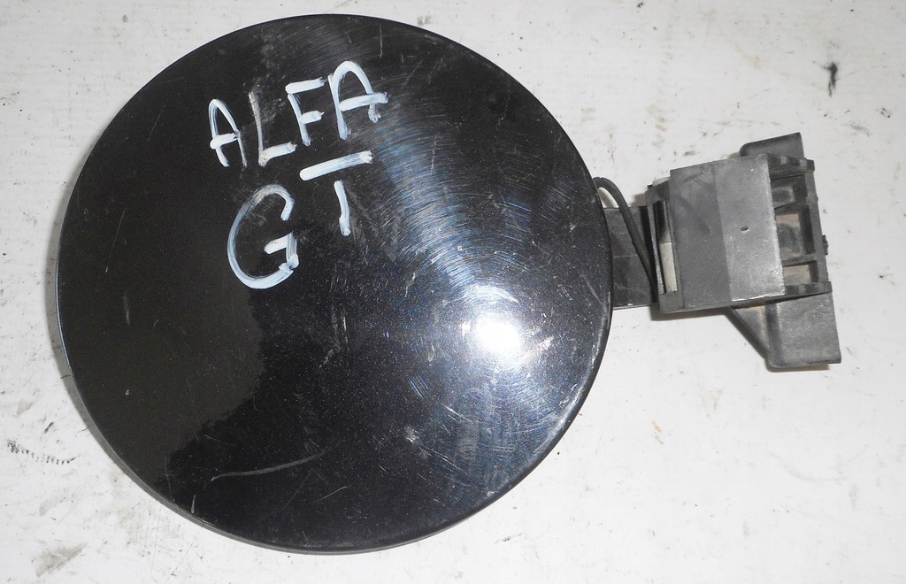 фото №1, Alfa romeo gt кришка заливної пального