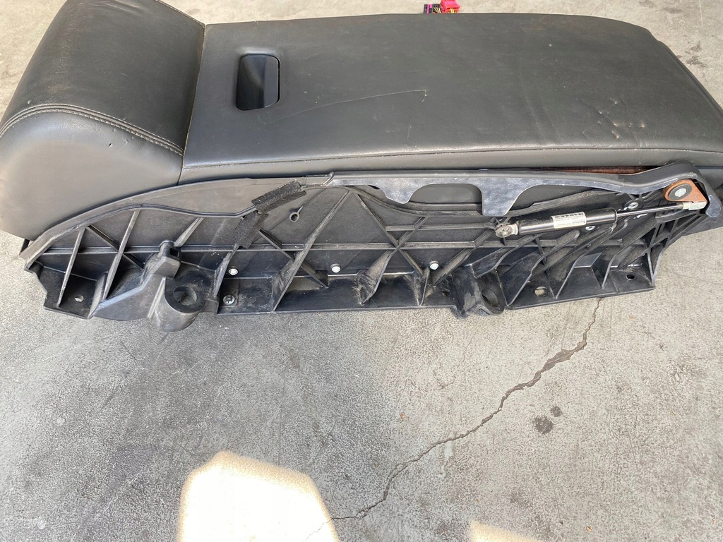 фото №6, Туннель подлокотник задняя audi a8 d4 4h0885076