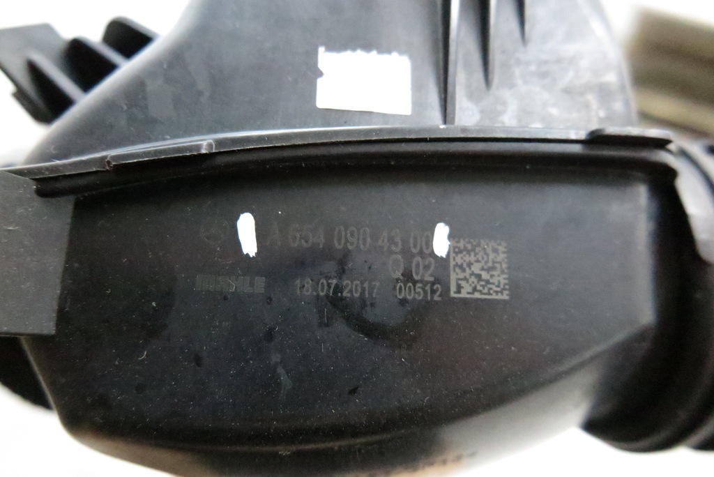 фото №4, Mercedes w213 2.0 труба воздухозаборник резонатор a6540904300
