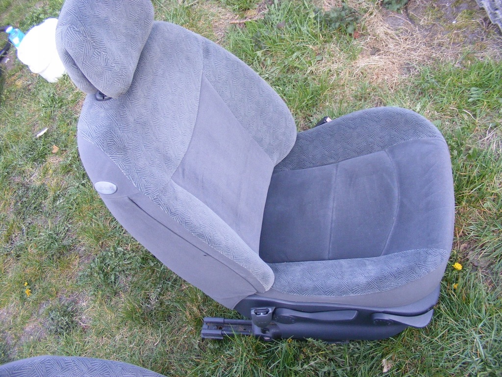 фото №6, Renault laguna ii 2 матеріал спинка сидіння правий