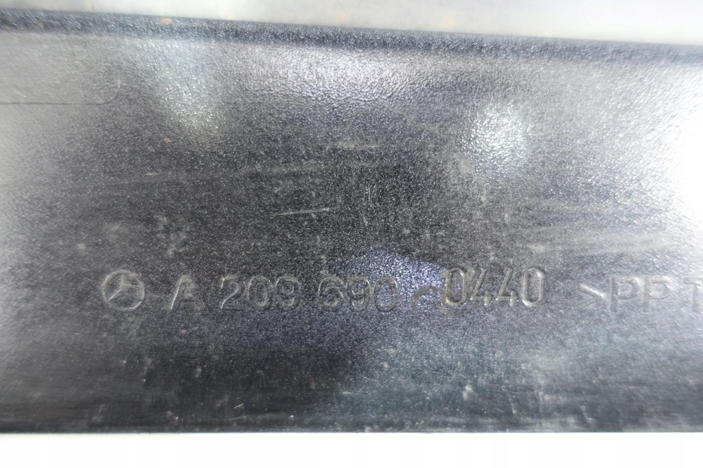 фото №10, Молдинг накладка порог правая mercedes clk w209