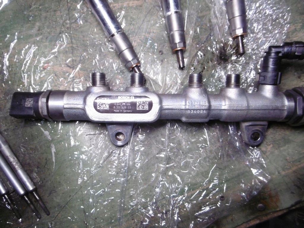 Купити Шланг паливний mini one - cooper f56 f55 000035