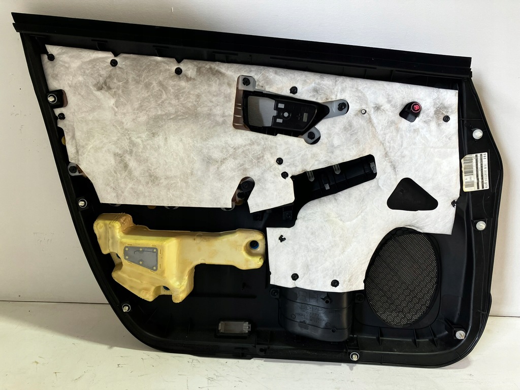 фото №7, Prius iii обшивка обивка дверь правый перед czarn