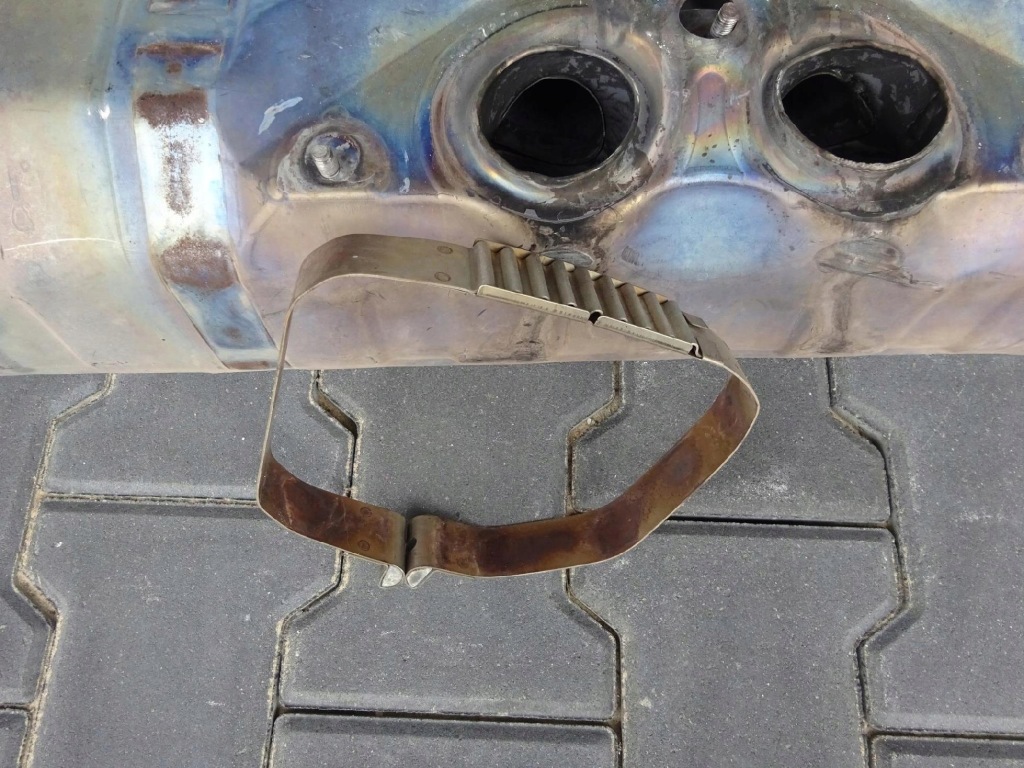 Porsche 991 997 gt3rs gt3 rs вихлоп гасник середній титан 4.0l Недорого