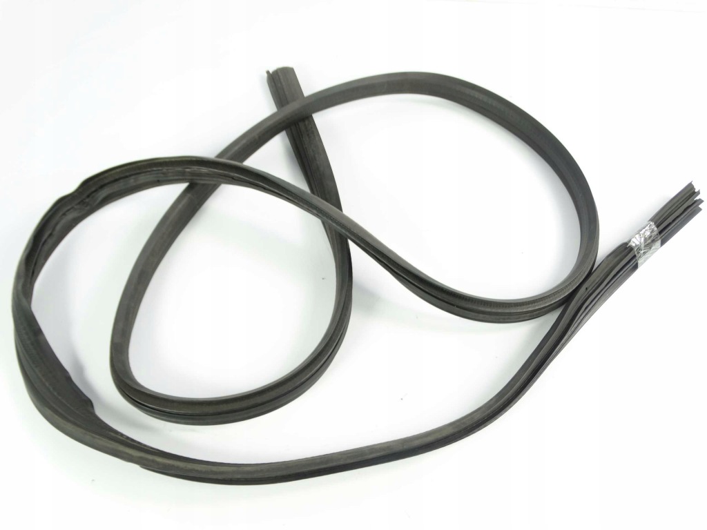 Купити Mercedes ml w163 прокладка ніша кришки багажника