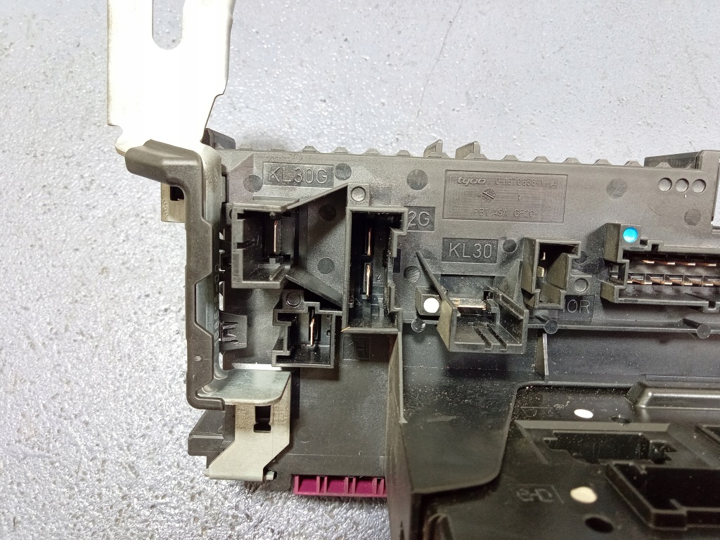 фото №5, Mercedes e w212 модуль комфорту sam 5dk009620-88