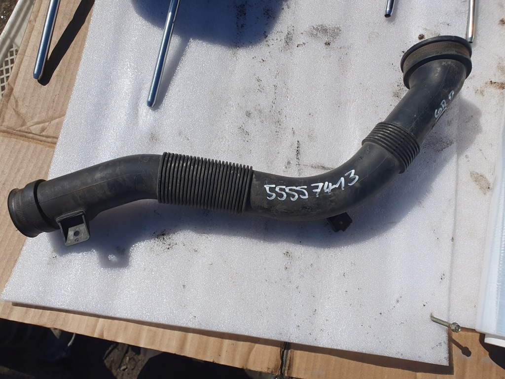 Крышка заливной бака топлива opel corsa d 4d kod z157 2008r. 1.3 cdti 5d Недорого