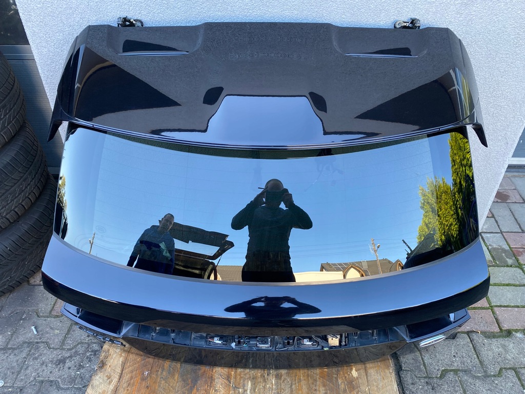 фото №2, Range rover velar кришка багажника задня комплектна