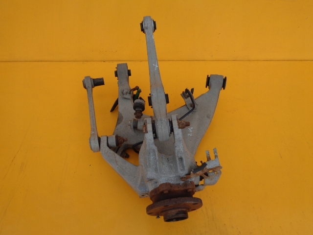 фото №9, Bentley gt 2012 поворотний кулак задня ліва важелі