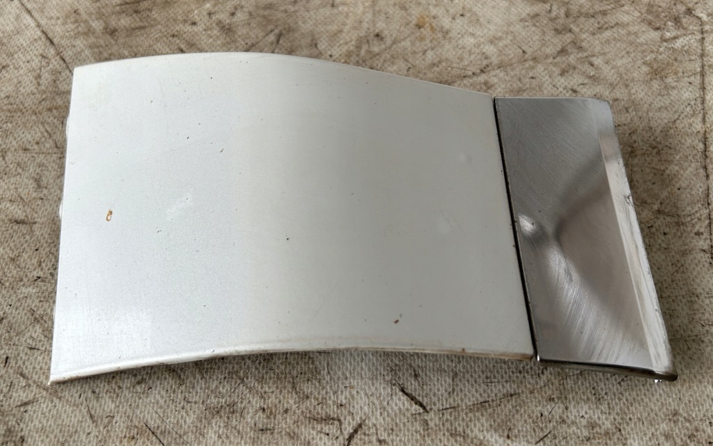 фото №1, Молдинг крыла хром правый перед vw touareg ii