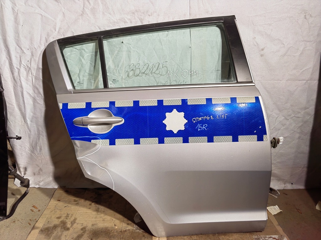 фото №1, Двері повний правий задня kia sportage iii lift 10-15