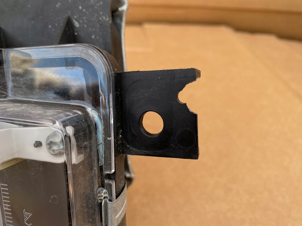 фото №5, Противотуманная фара правый + блок управления chevrolet camaro ss 6.2