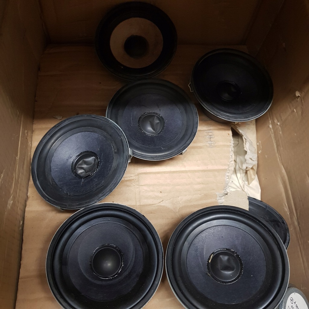 Купити Mercedes динамік sprinter 901-905 a0018201002