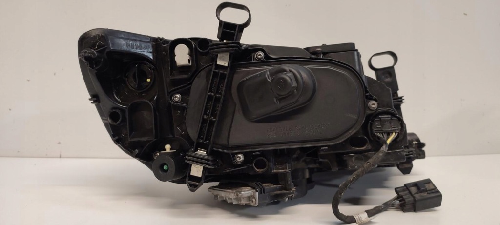 Volvo v60 лампа левый перед anglik 31420110 rhd Доставка