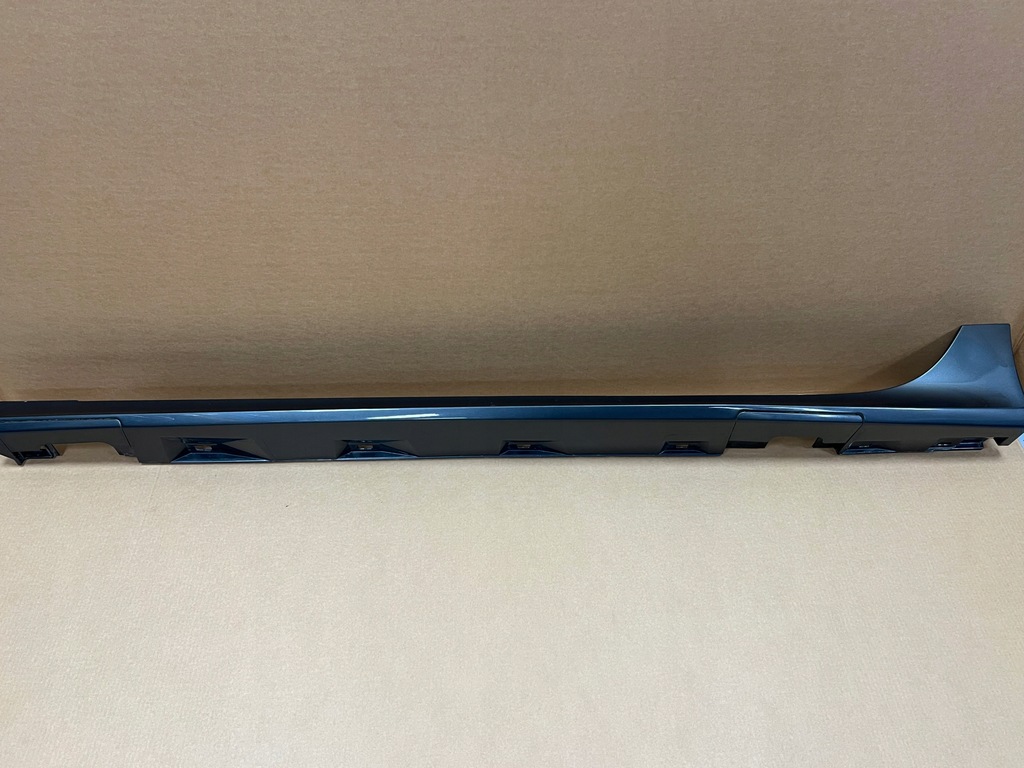 фото №1, Audi rs7 4g порог порог левая 4g8853855g lz7s